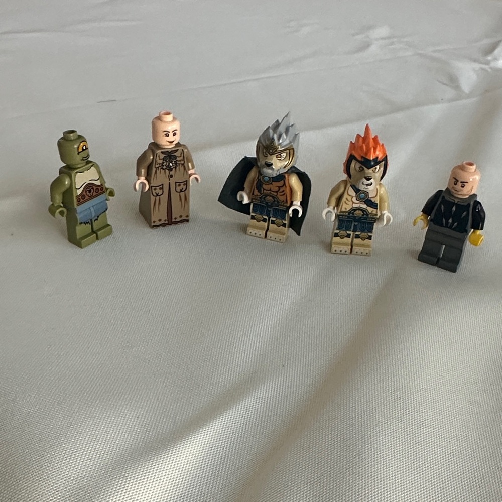 Lot Of 5 Random LEGO Minifigures